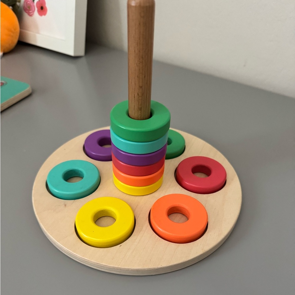 Lovevery Flexible Wooden Stacker Babbler Kit 13,14,15 months
